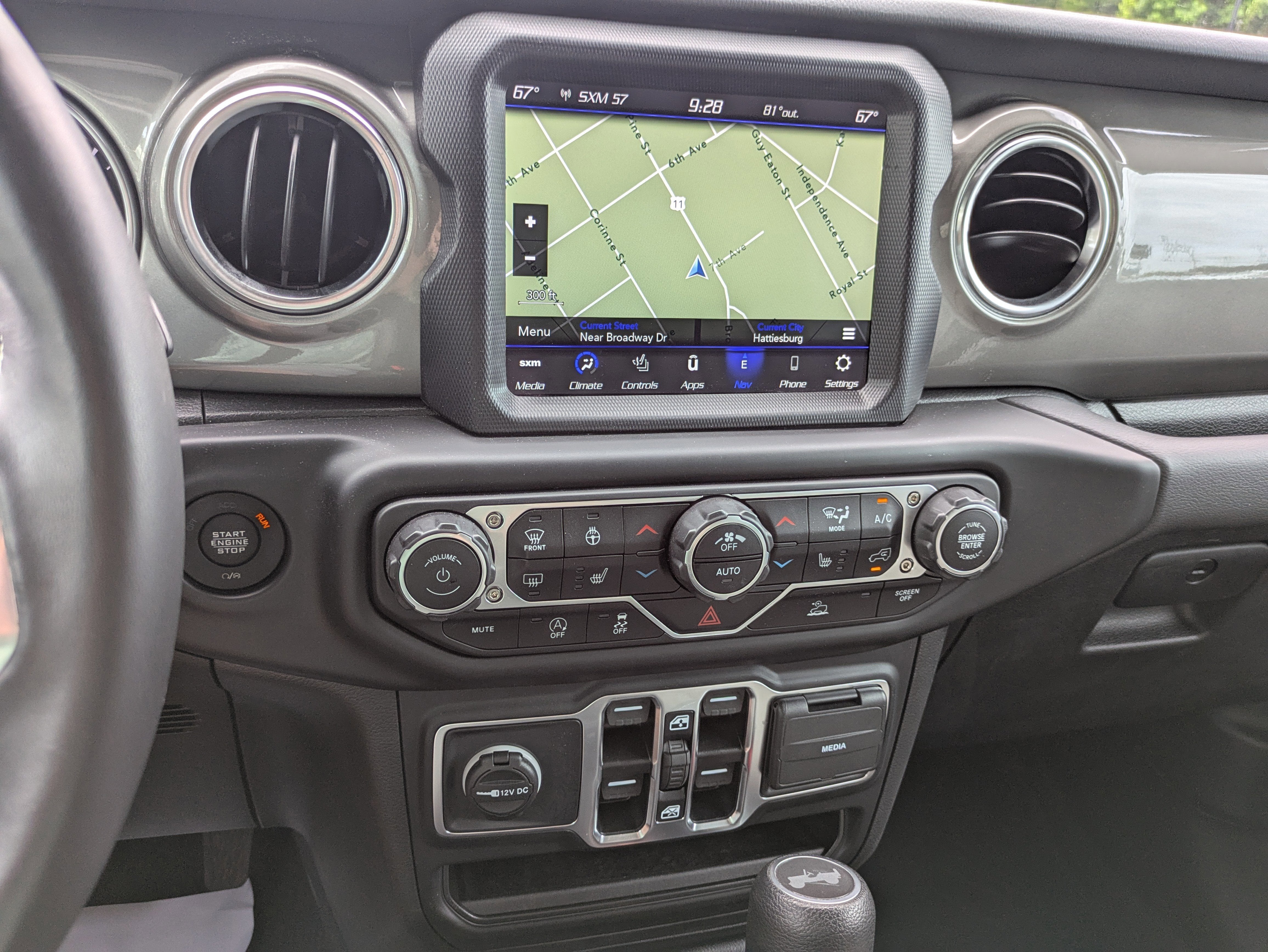 2023 Jeep Wrangler 4-Door Sahara 4x4