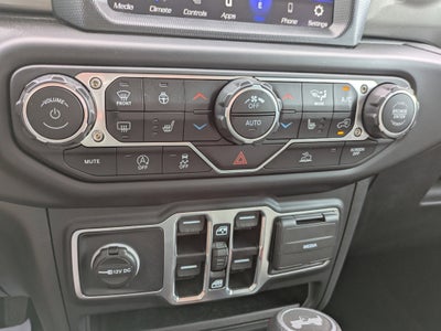 2023 Jeep Wrangler 4-Door Sahara 4x4