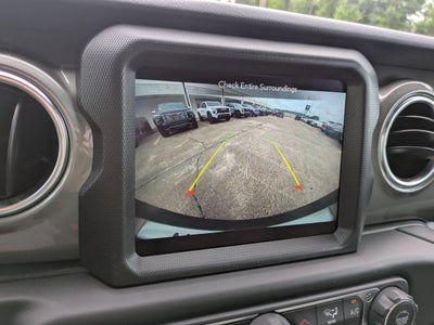 2023 Jeep Wrangler 4-Door Sahara 4x4