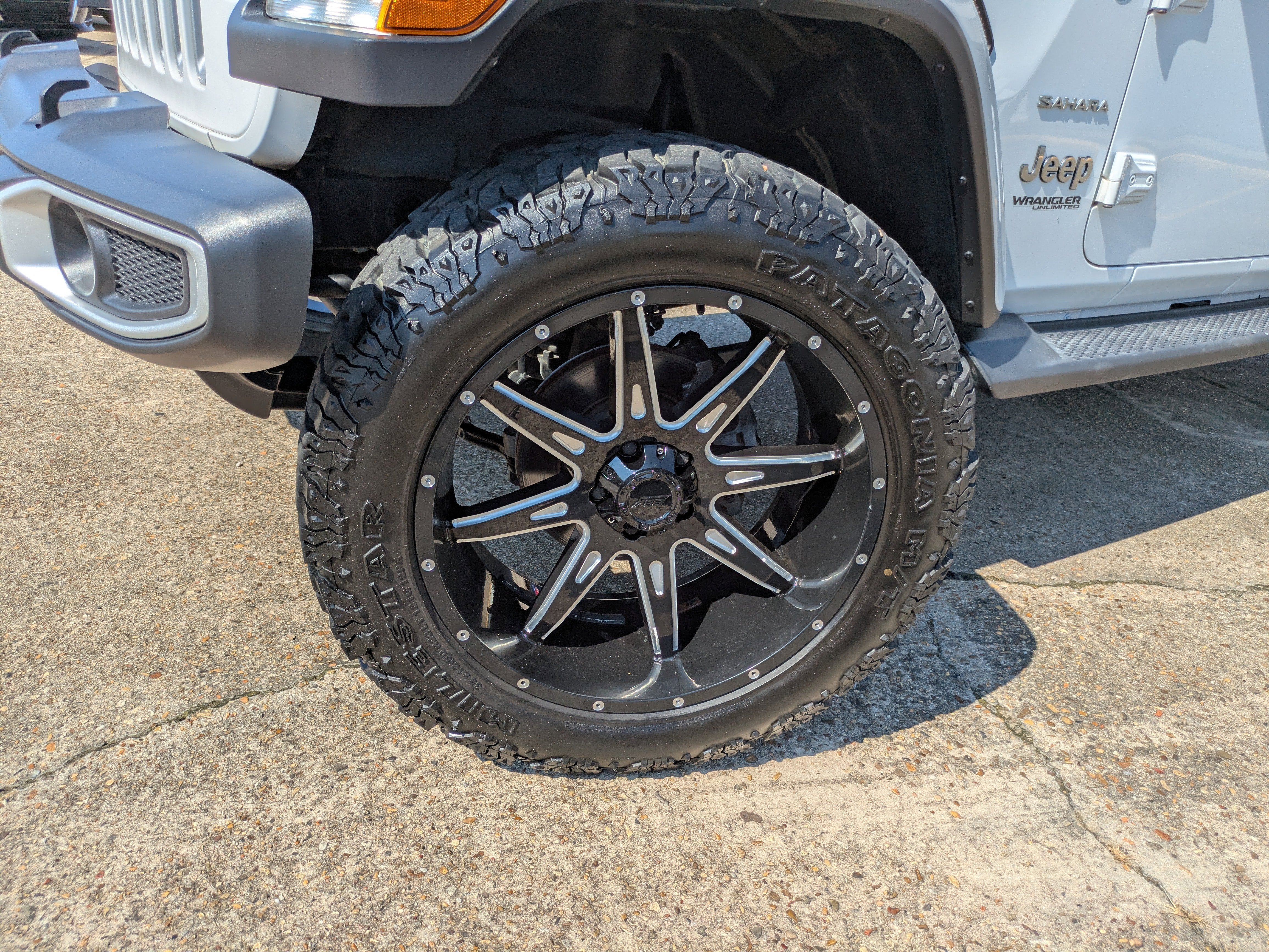 2020 Jeep Wrangler Unlimited Sahara