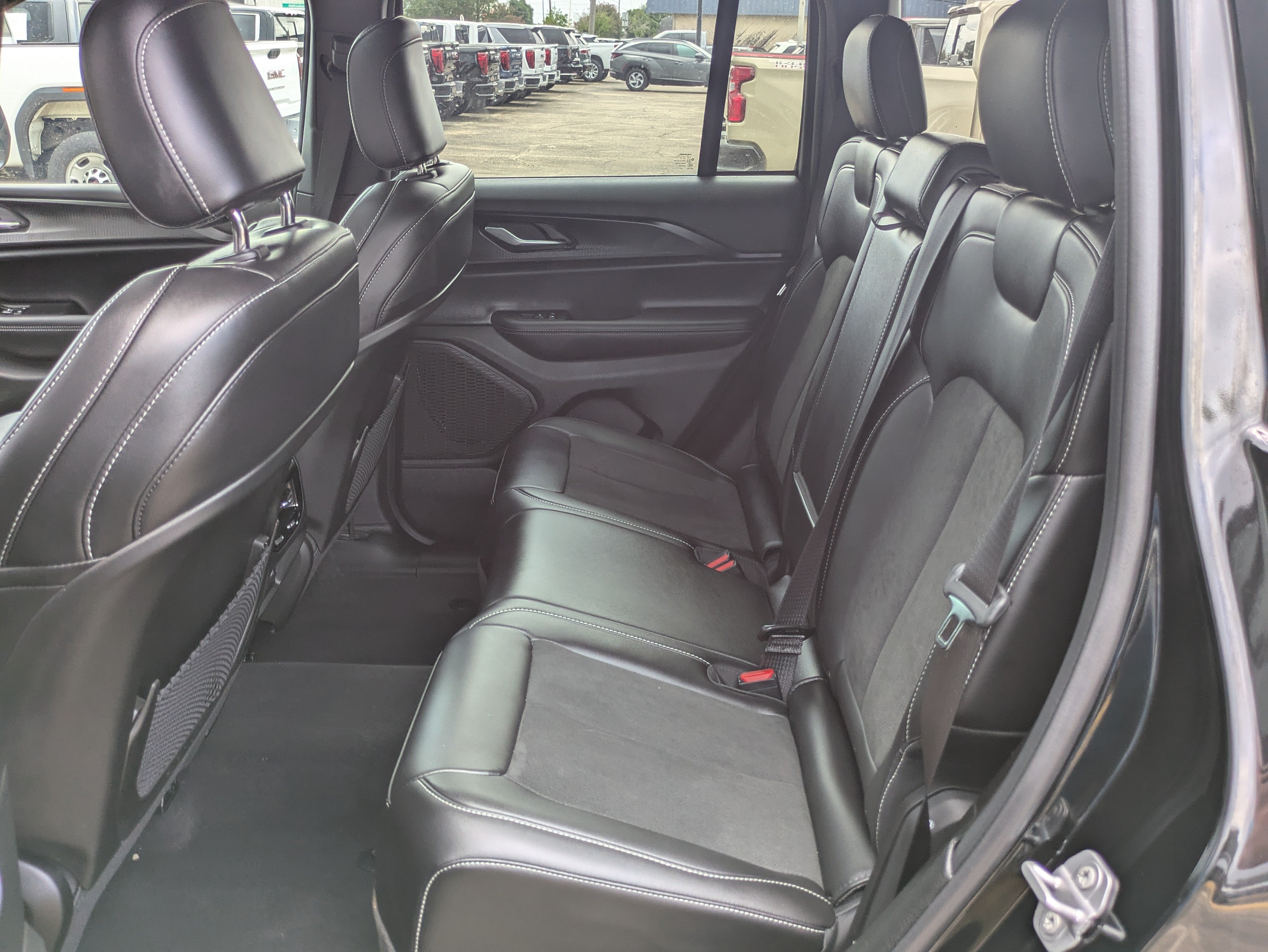 2025 Jeep Grand Cherokee Altitude X 4x4