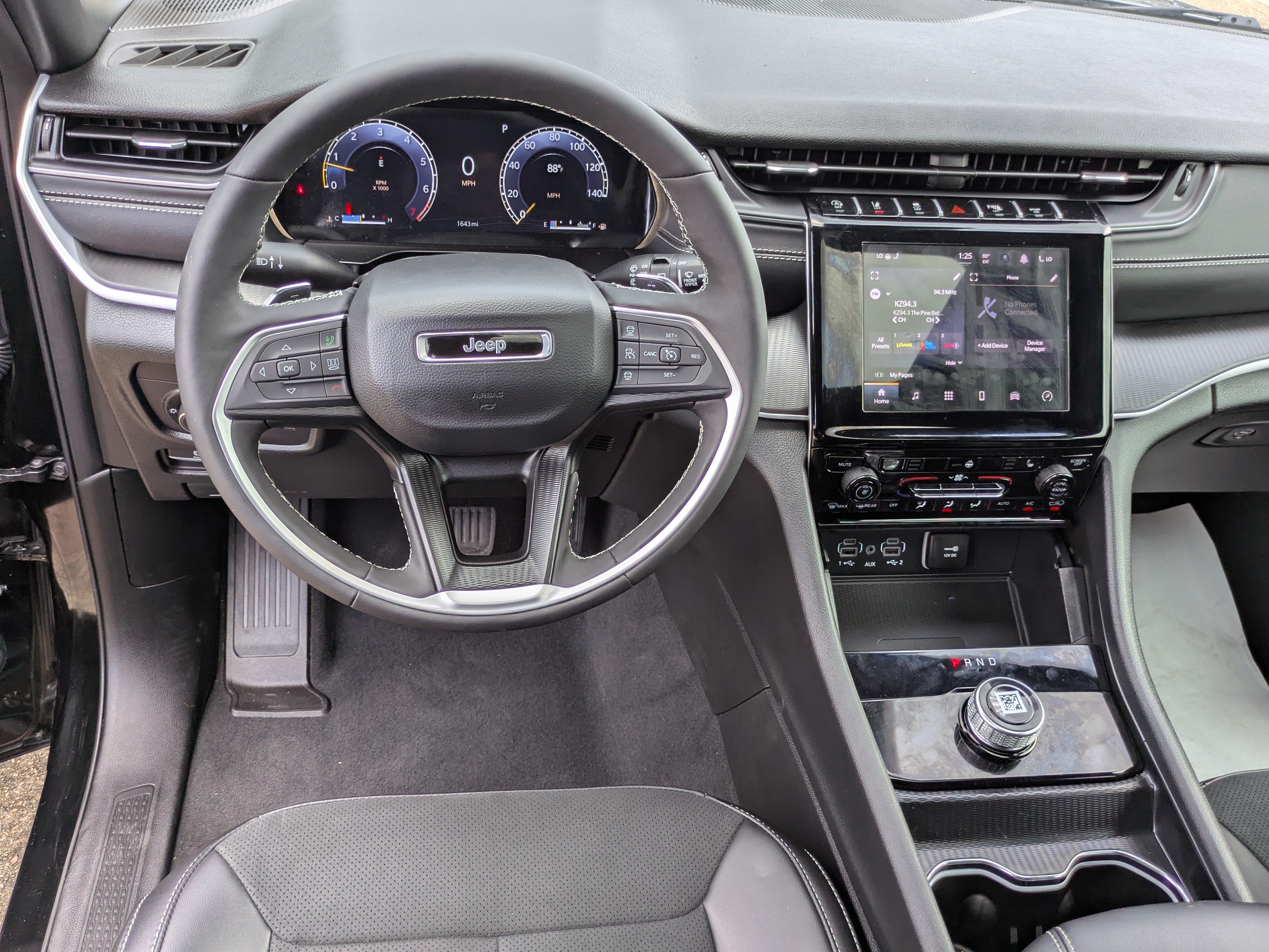 2025 Jeep Grand Cherokee Altitude X 4x4