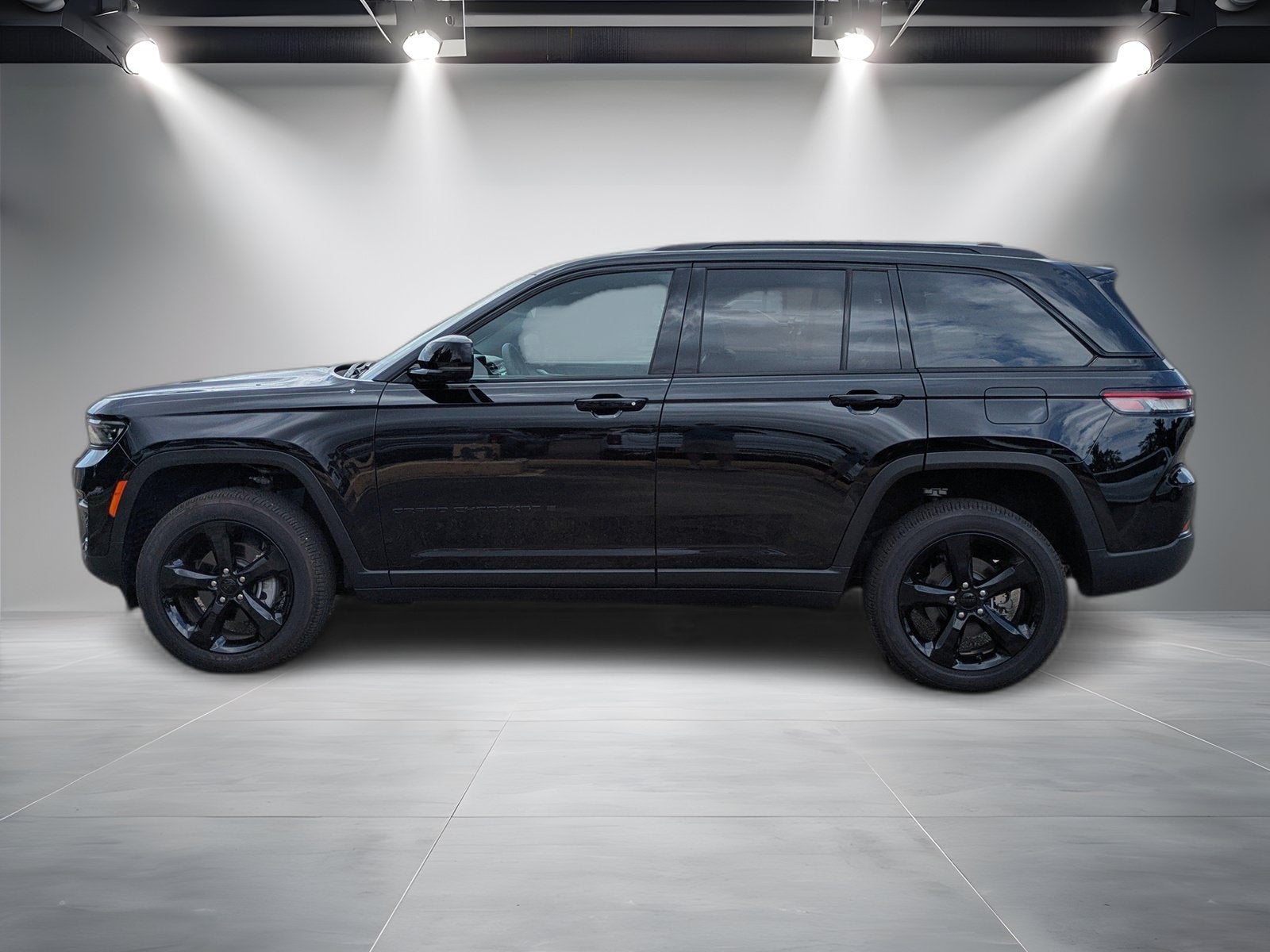 2025 Jeep Grand Cherokee Altitude X 4x4