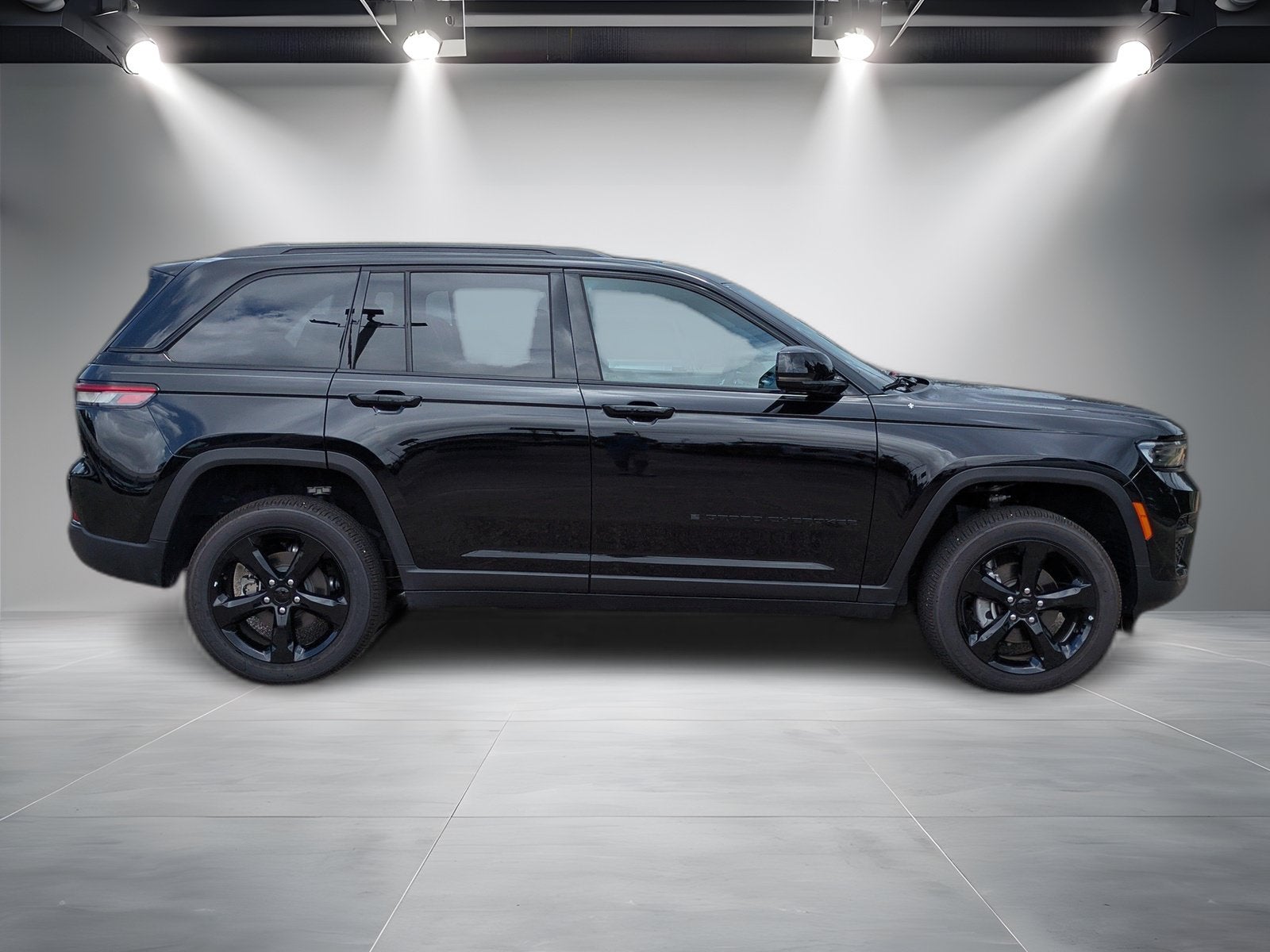2025 Jeep Grand Cherokee Altitude X 4x4