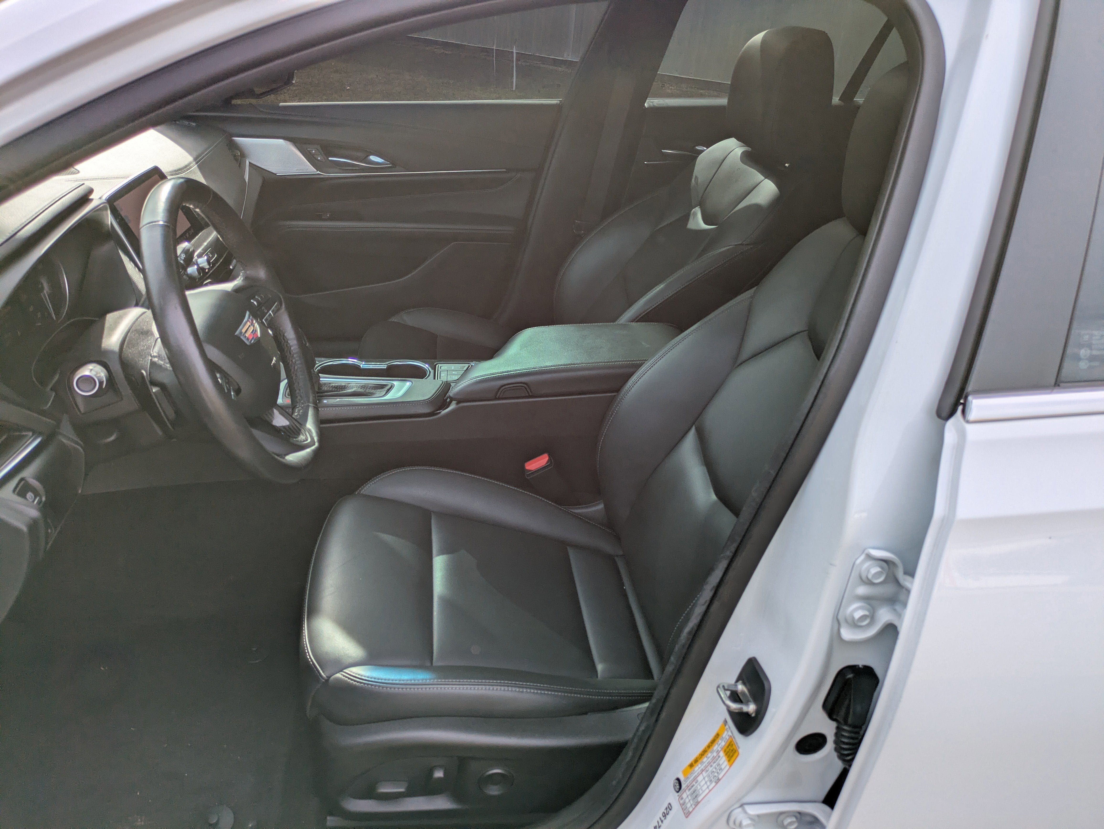 2023 Cadillac CT4 Luxury