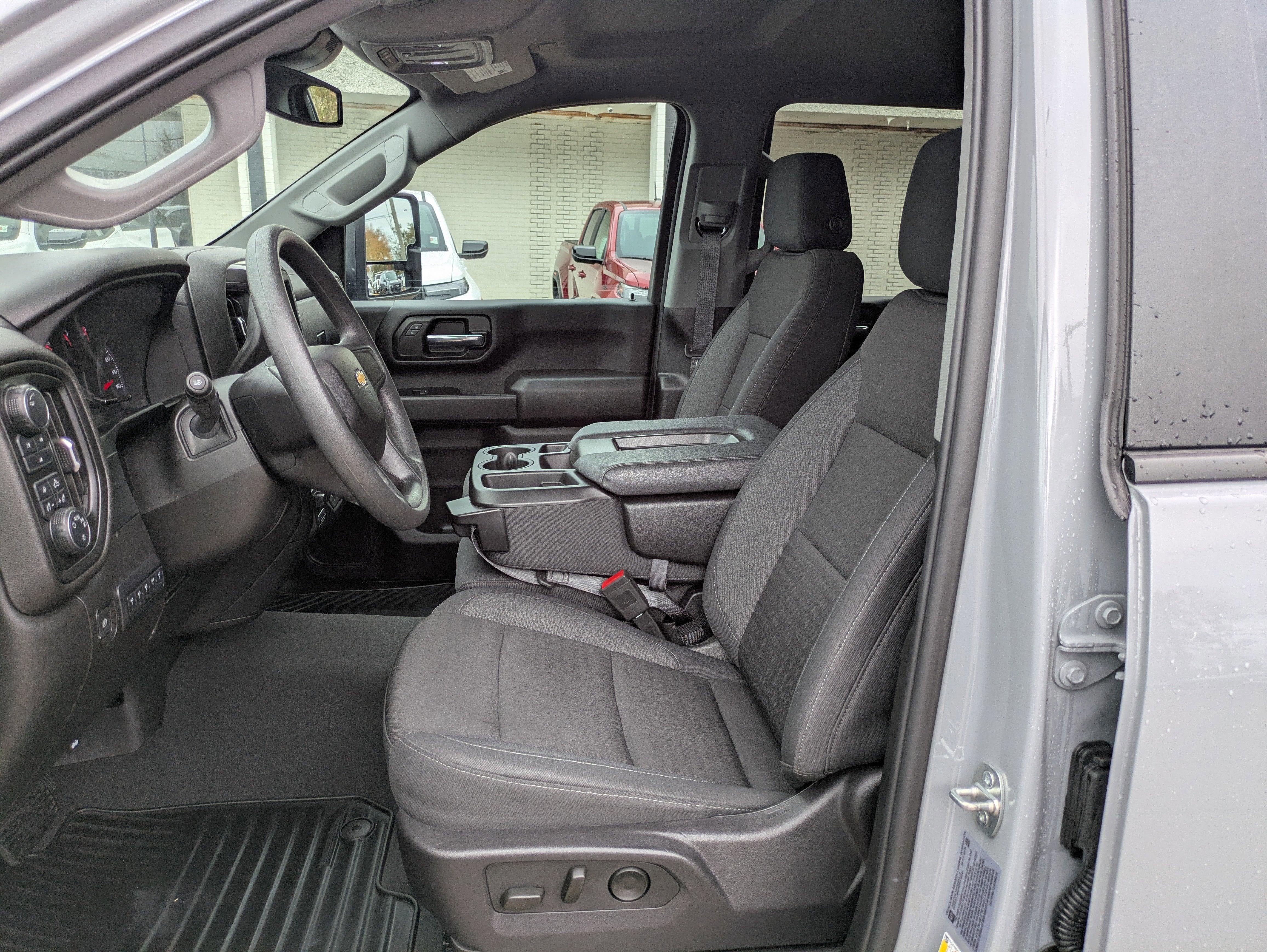 2024 Chevrolet Silverado 2500 HD Custom