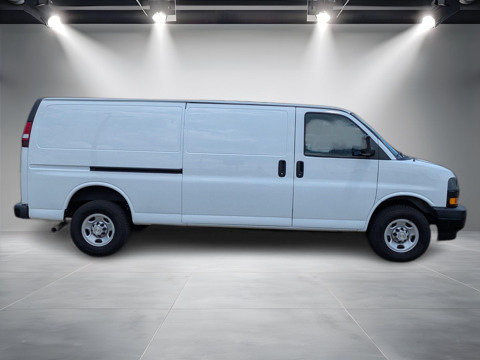 2023 Chevrolet Express Cargo 2500 WT