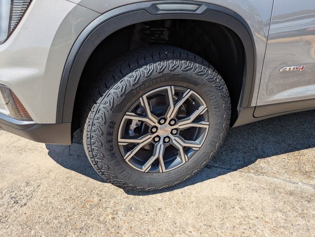 2027 GMC Acadia AT4