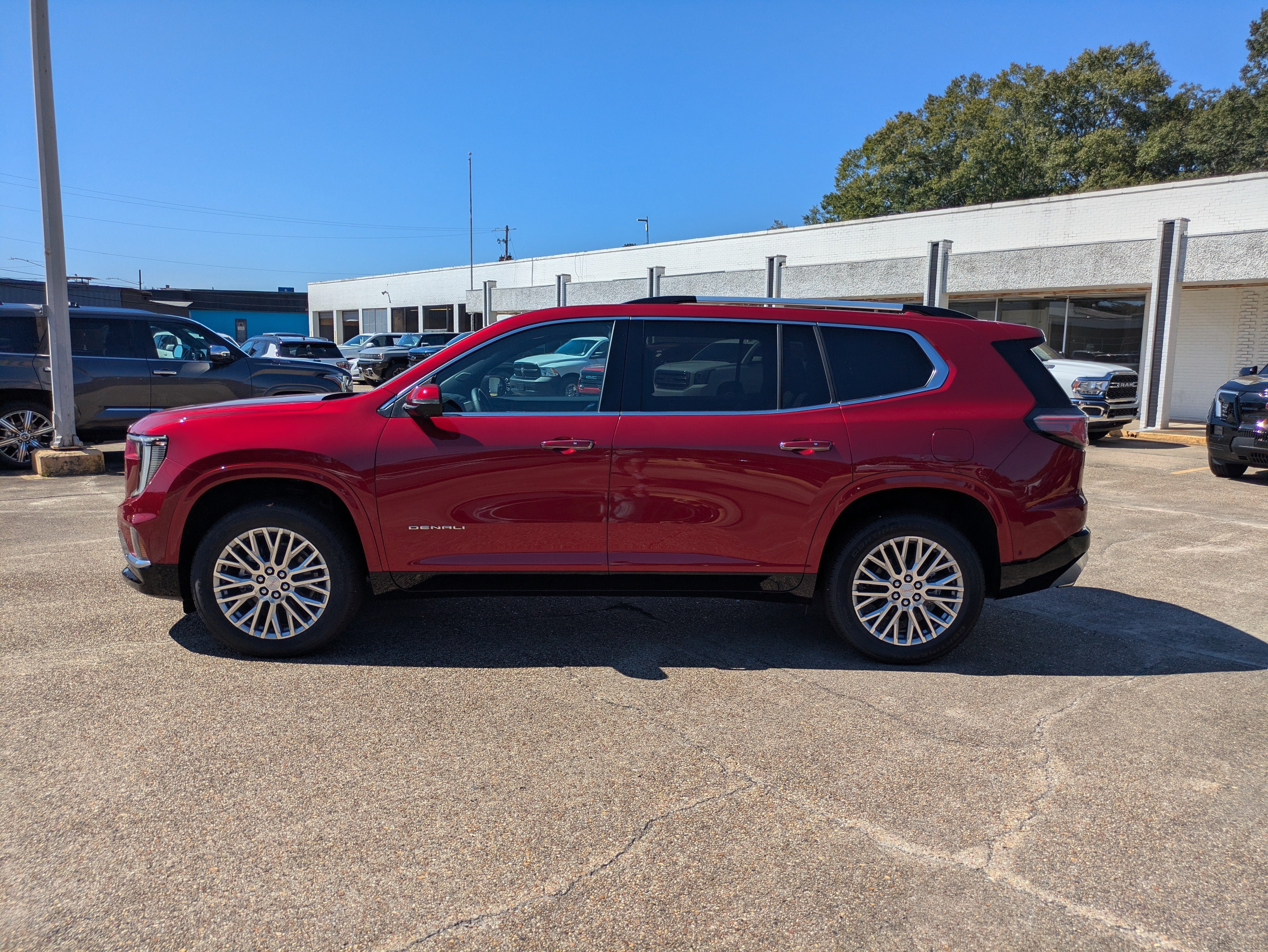 2026 GMC Acadia Denali