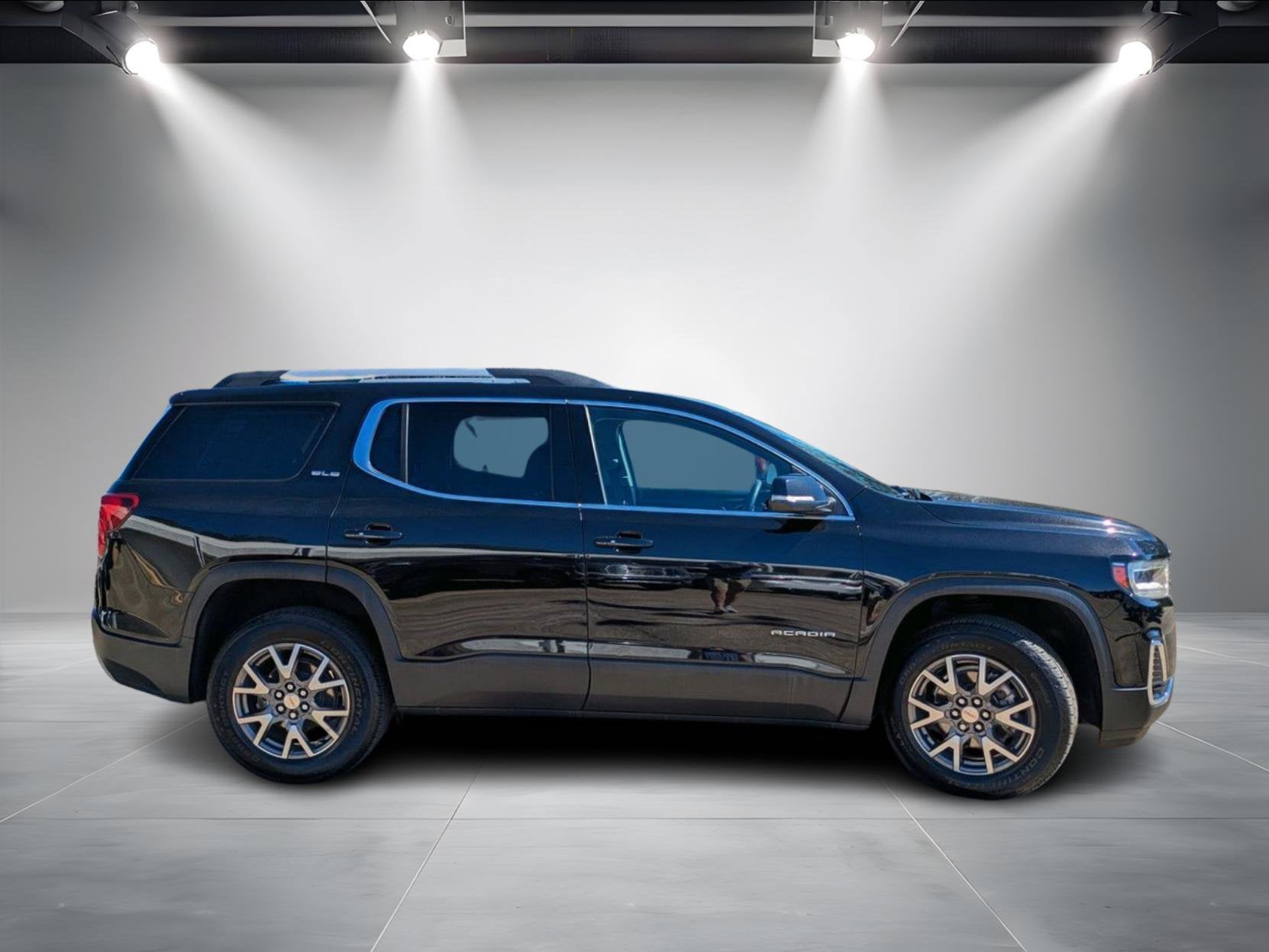 2022 GMC Acadia SLE