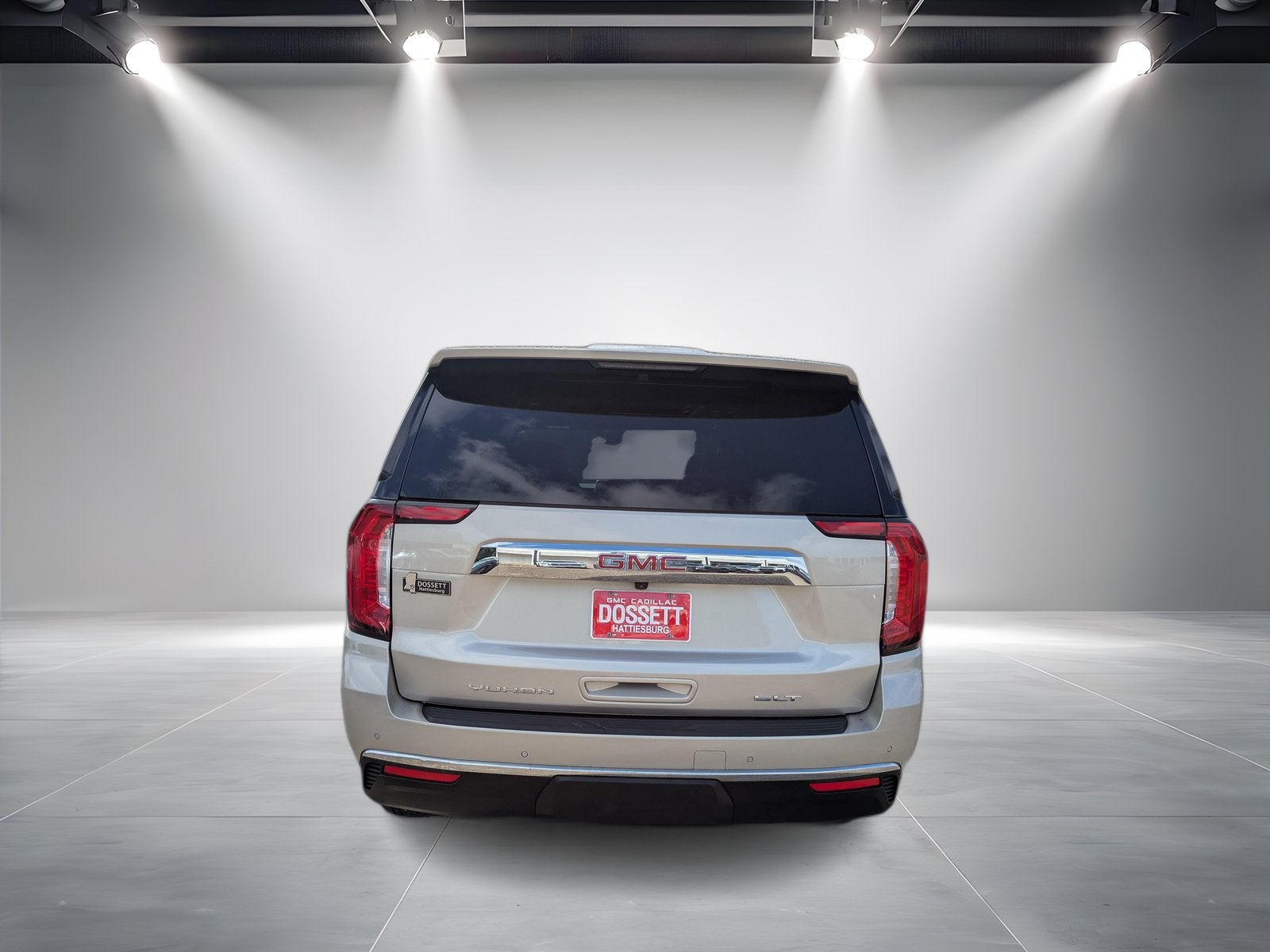 2023 GMC Yukon SLT
