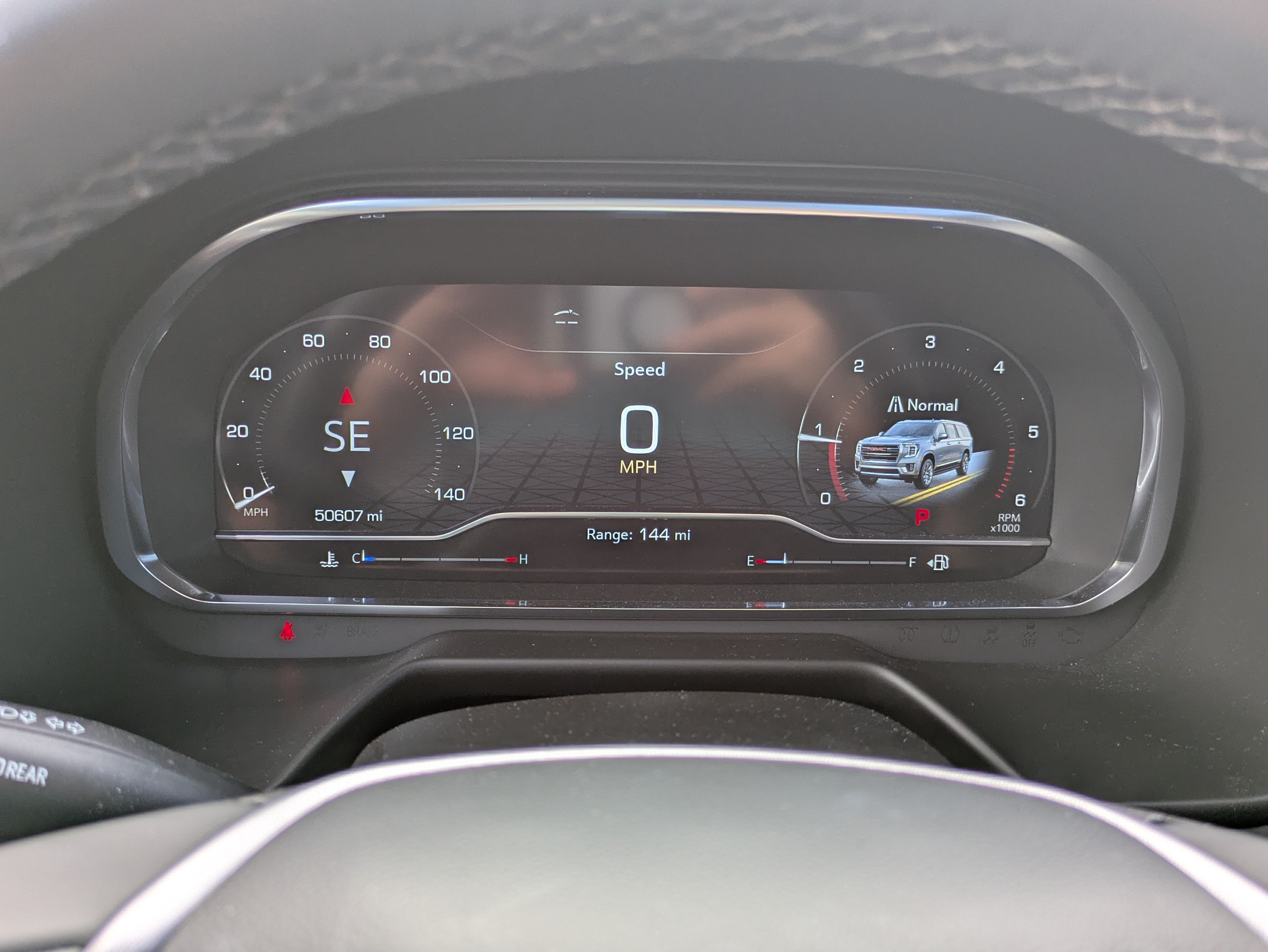 2024 GMC Yukon SLT