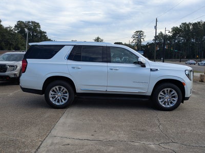 2024 GMC Yukon SLT