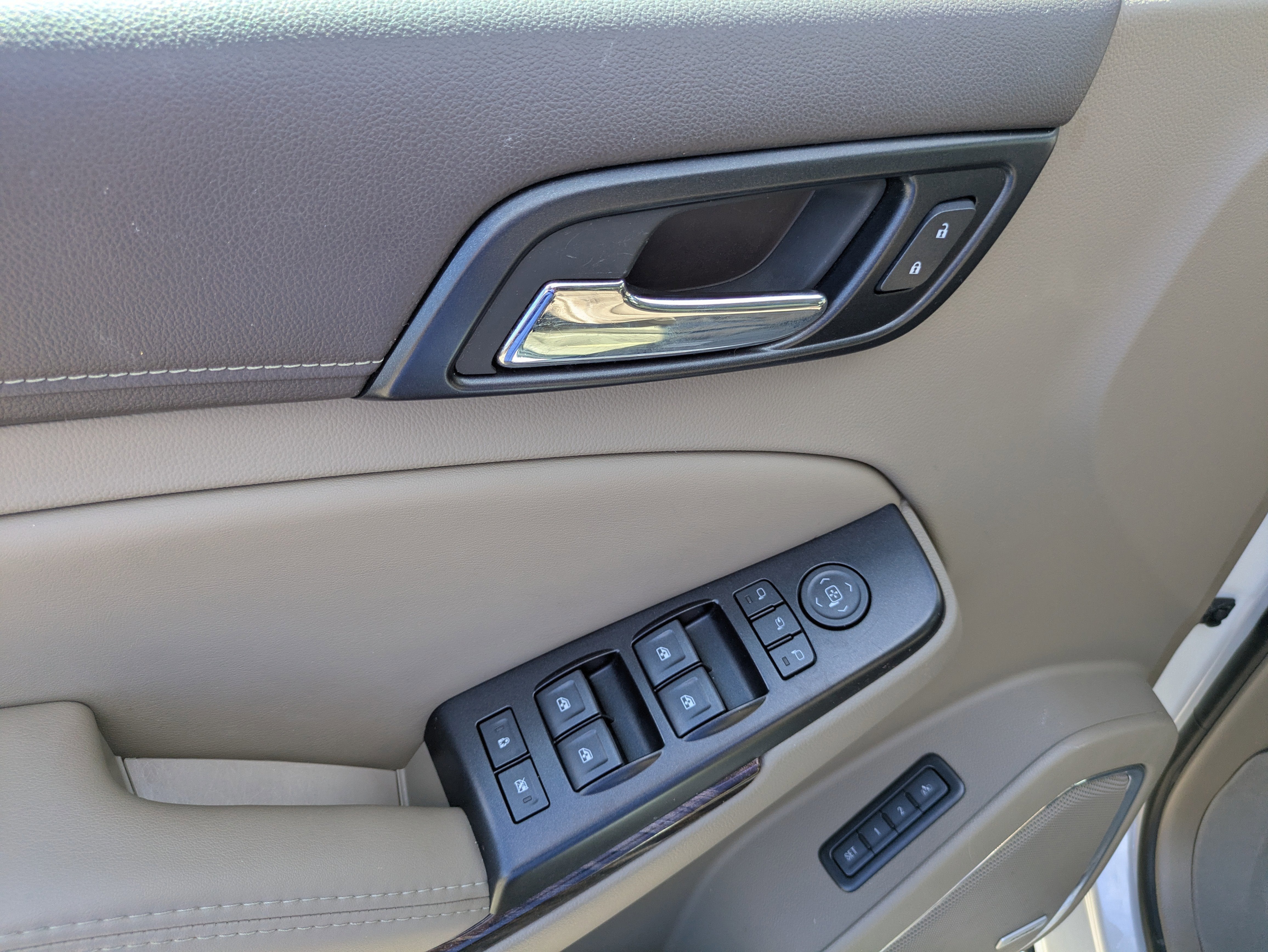 2017 GMC Yukon XL SLT