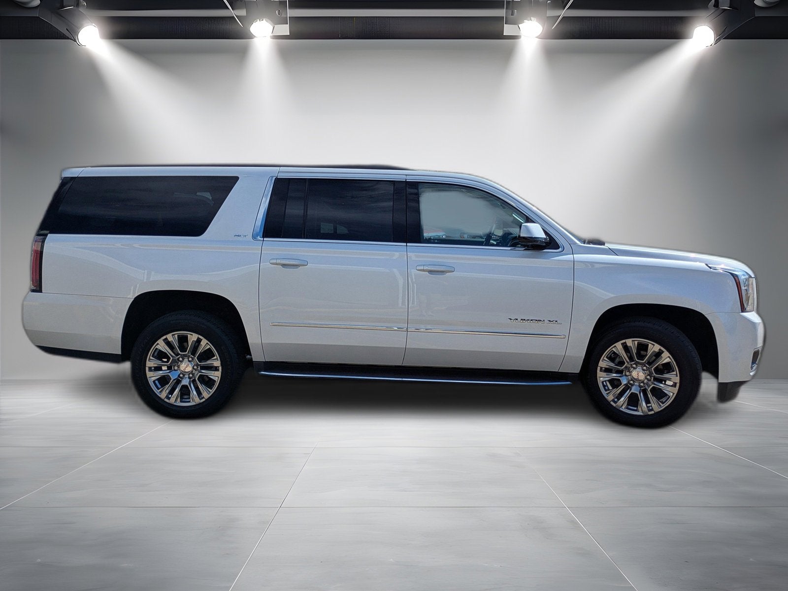 2017 GMC Yukon XL SLT