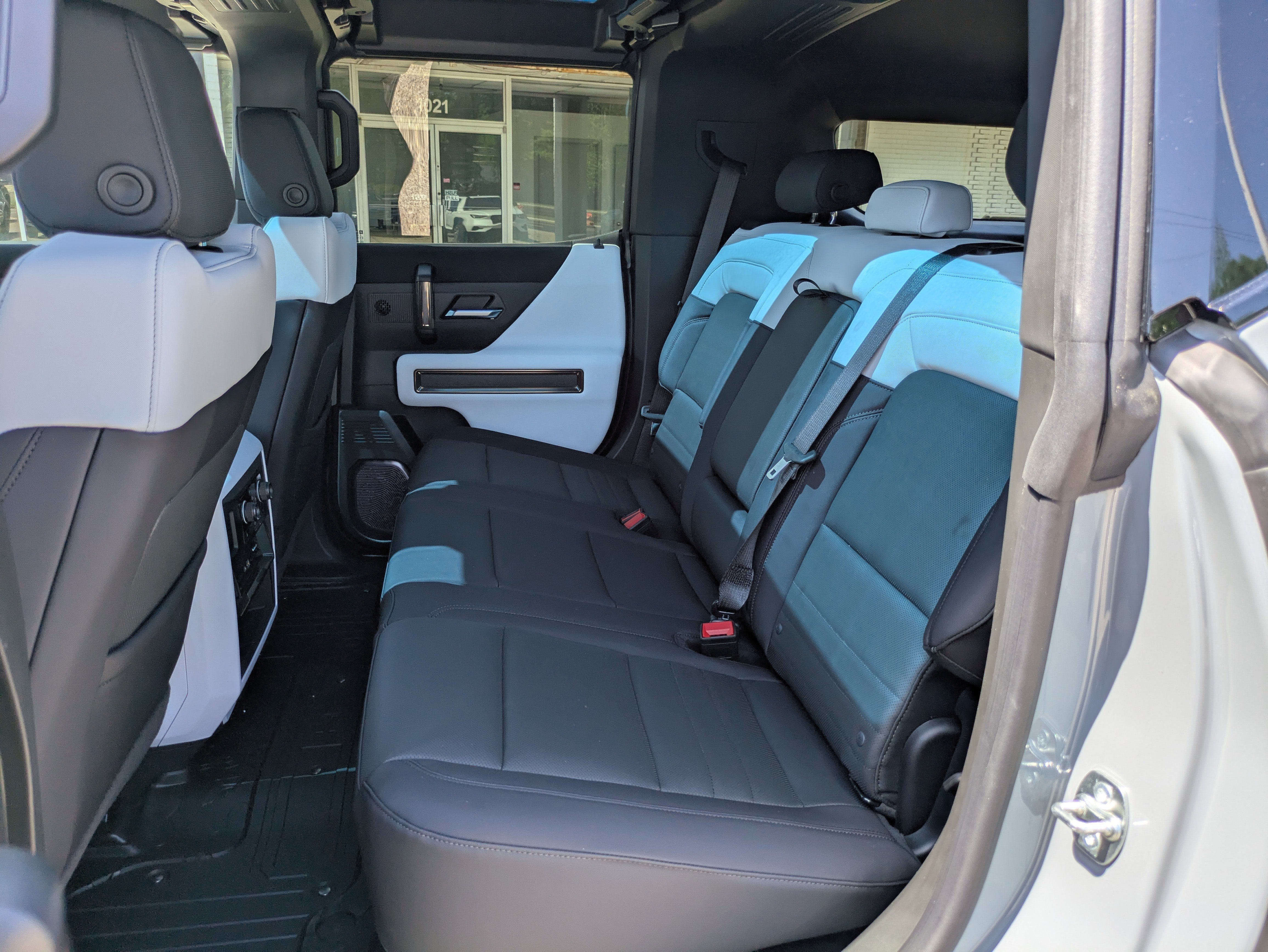 2025 GMC HUMMER EV SUV 3X