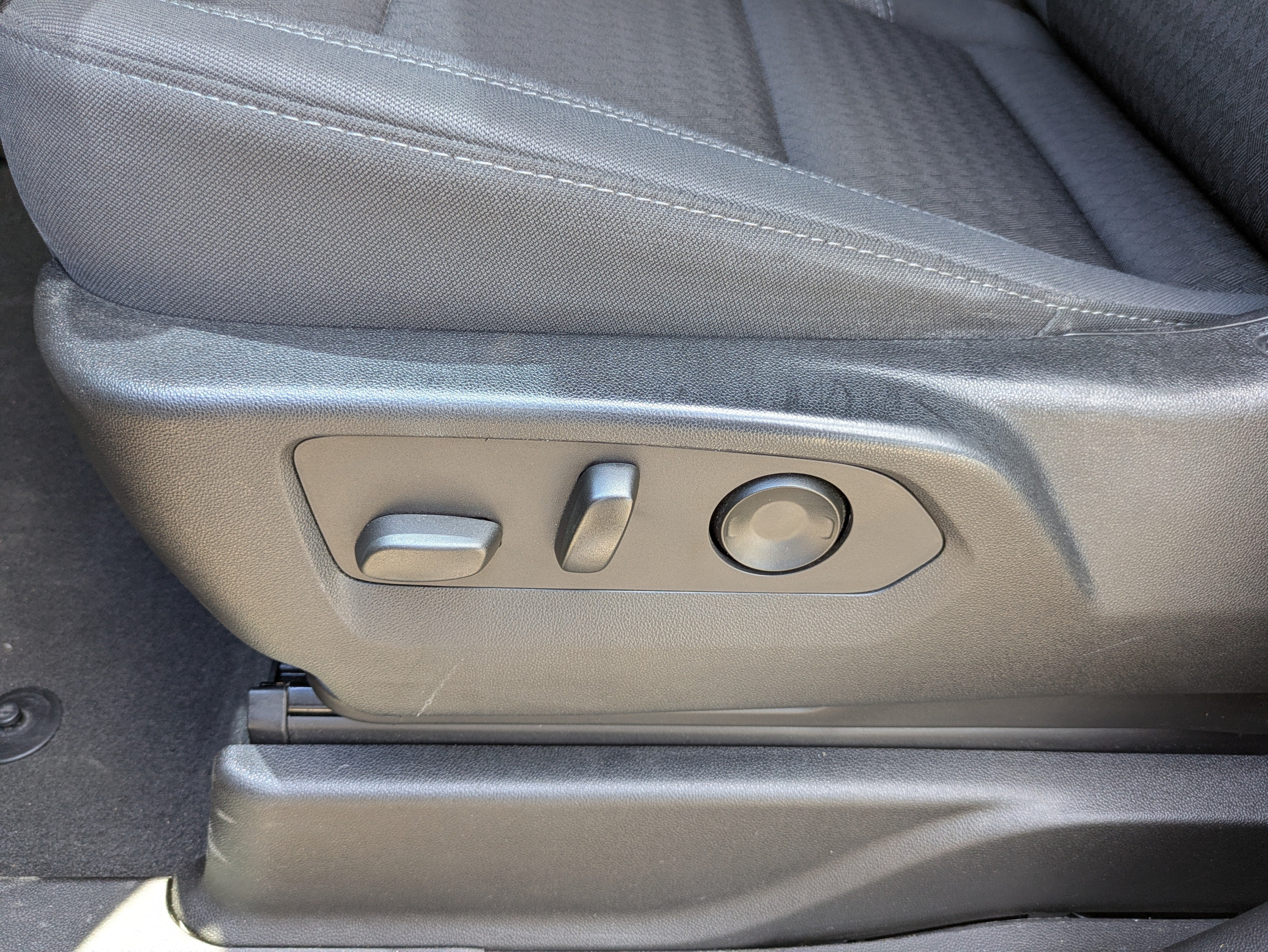 2022 Chevrolet Tahoe LS