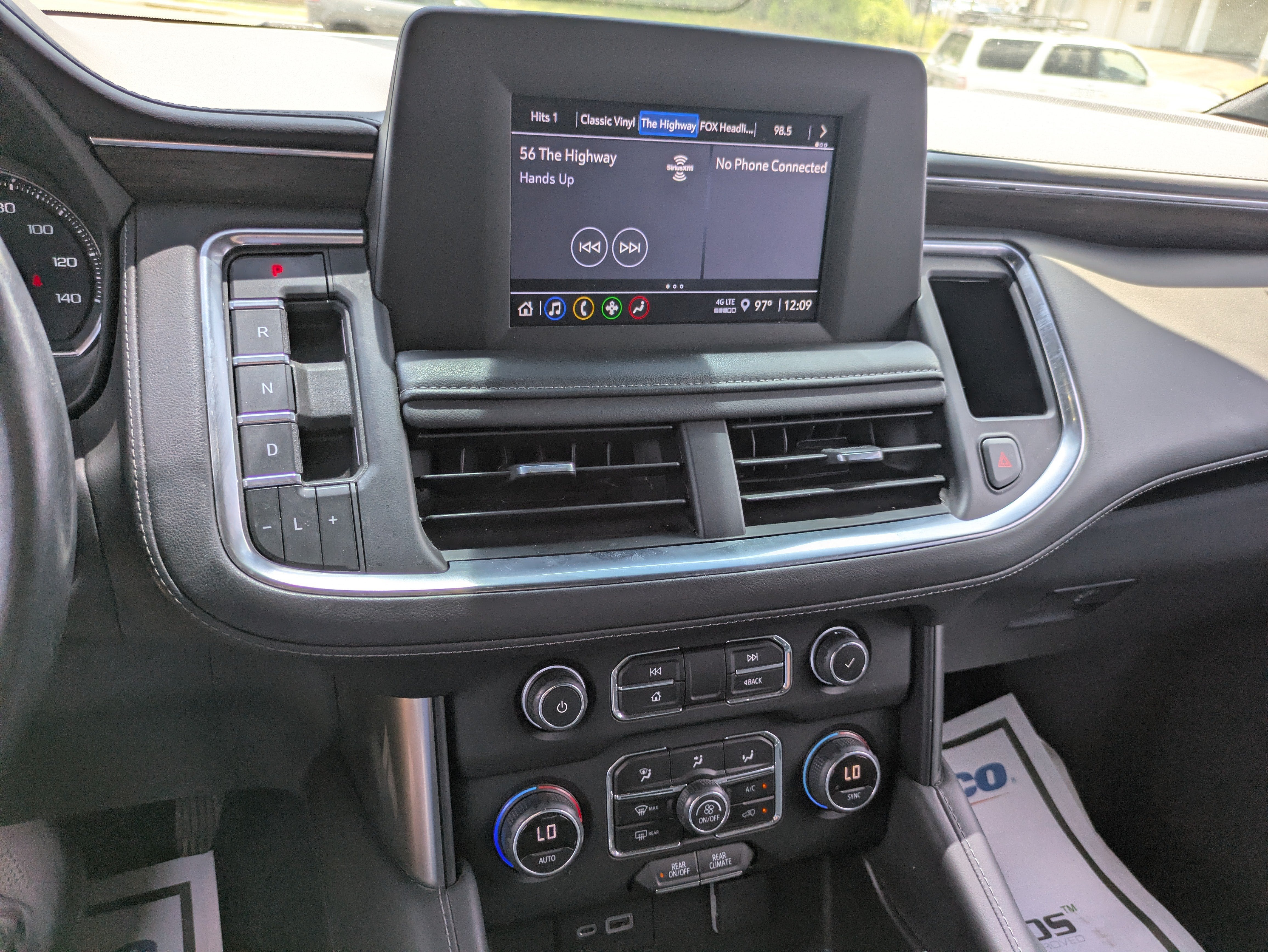2022 Chevrolet Tahoe LS