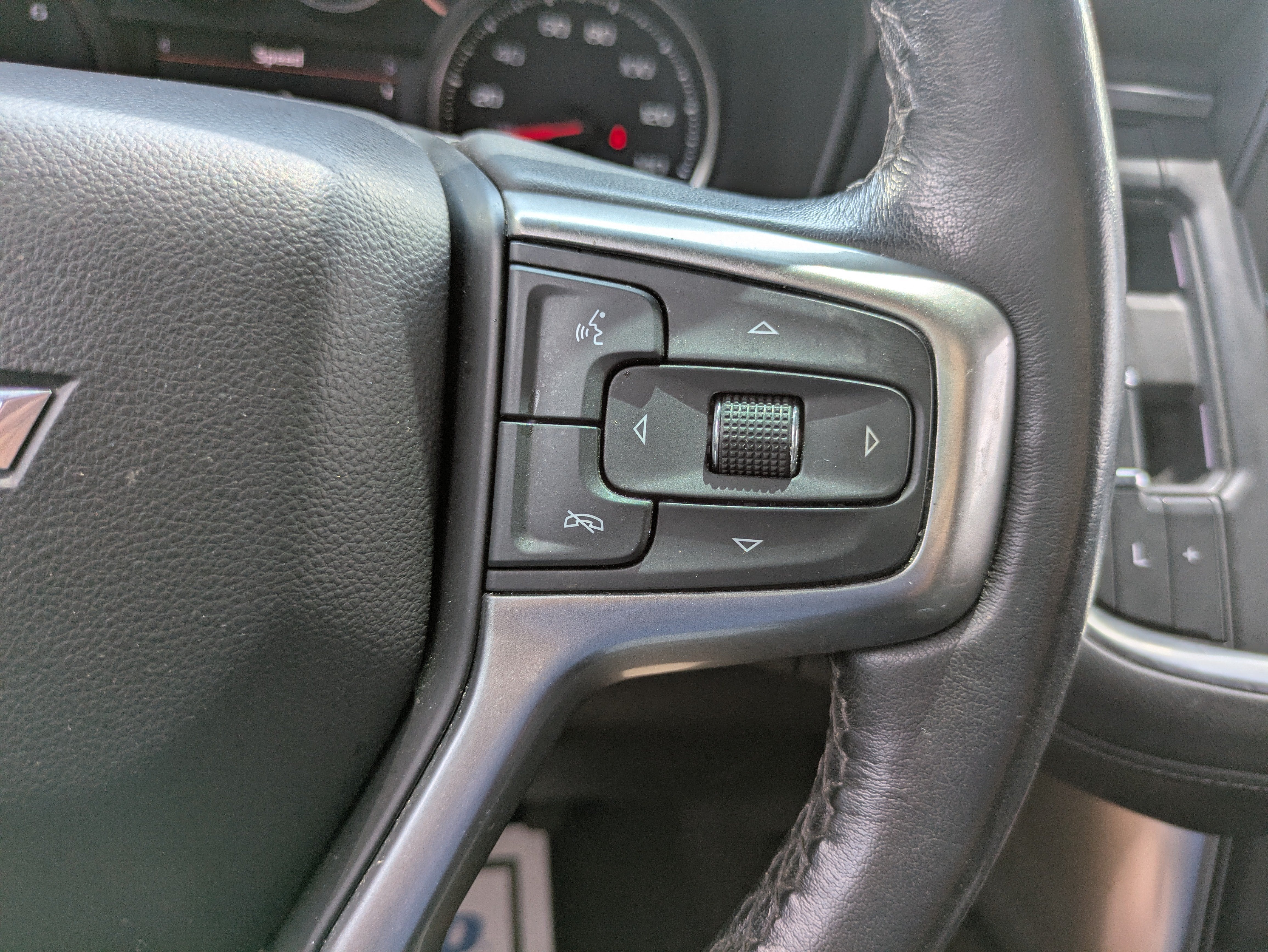 2022 Chevrolet Tahoe LS