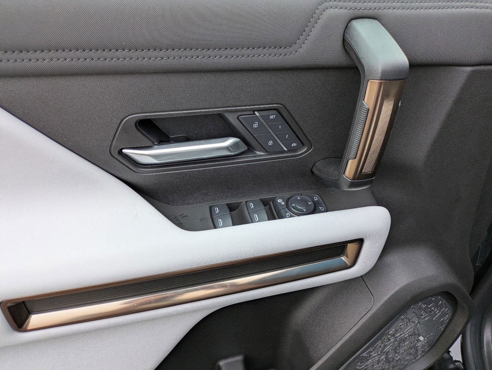 2025 GMC HUMMER EV Pickup 2X