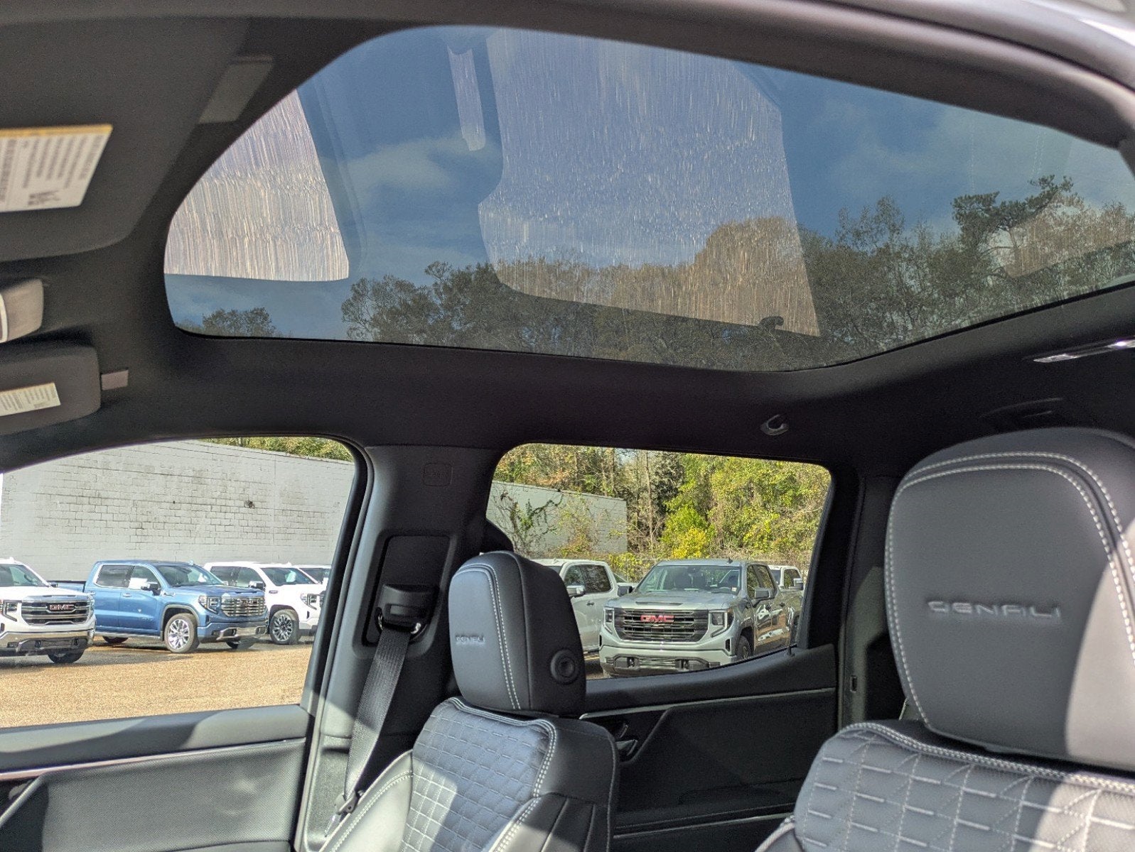 2025 GMC Sierra EV Extended Range Denali