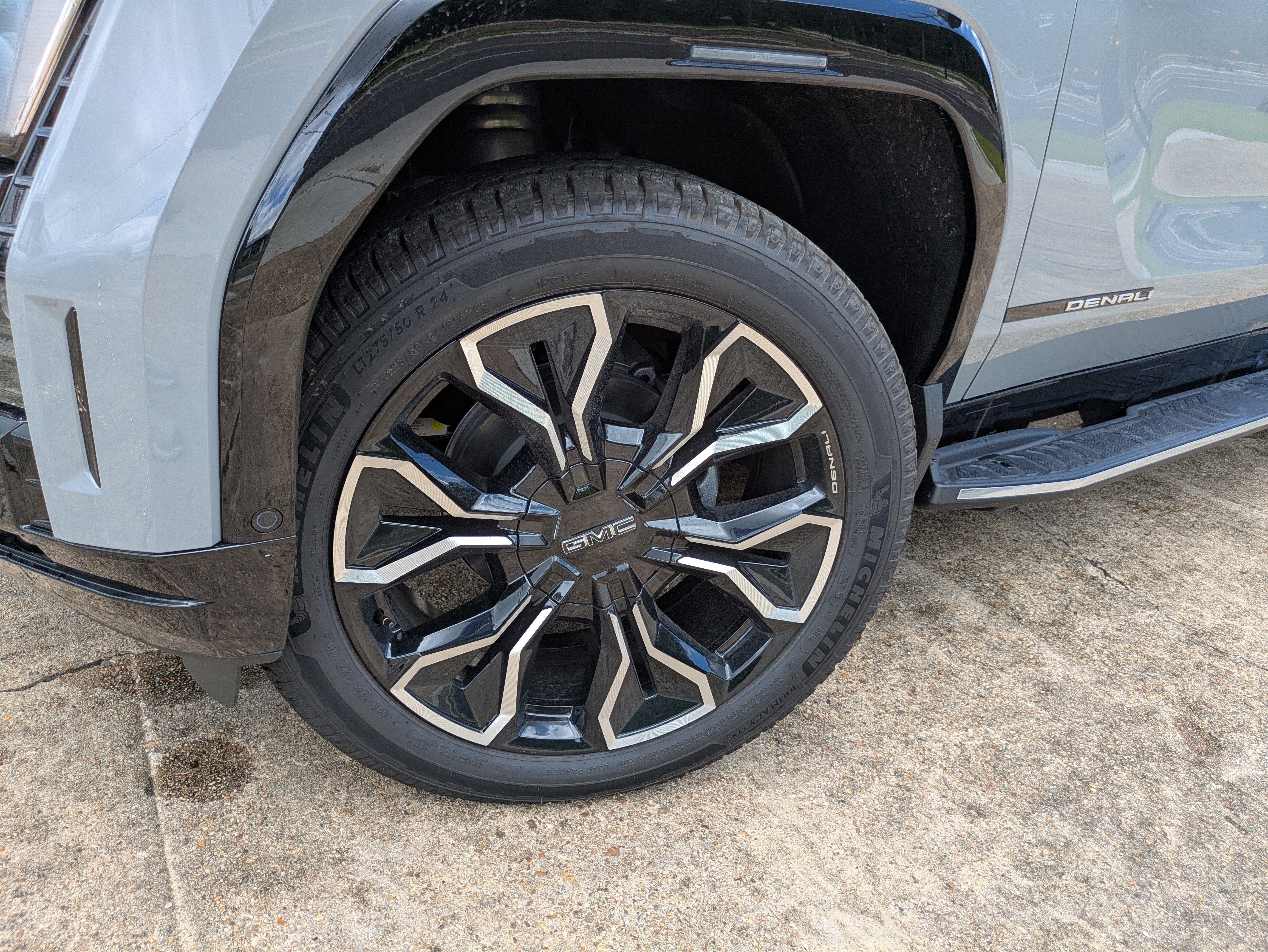 2025 GMC Sierra EV Extended Range Denali