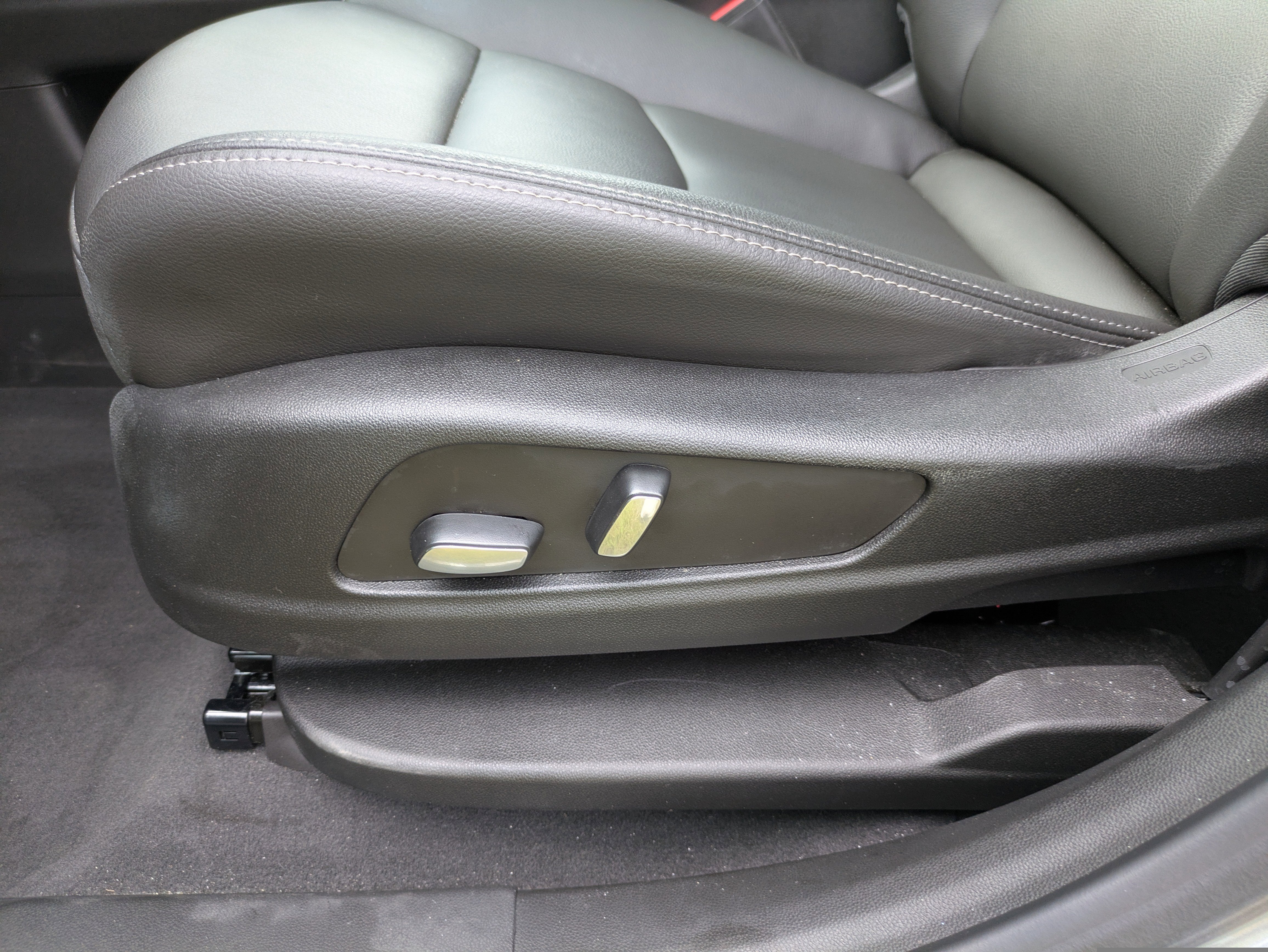 2023 Cadillac XT6 Luxury