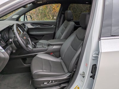 2025 Cadillac XT6 Premium Luxury