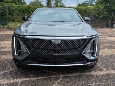 2024 Cadillac LYRIQ Luxury 1