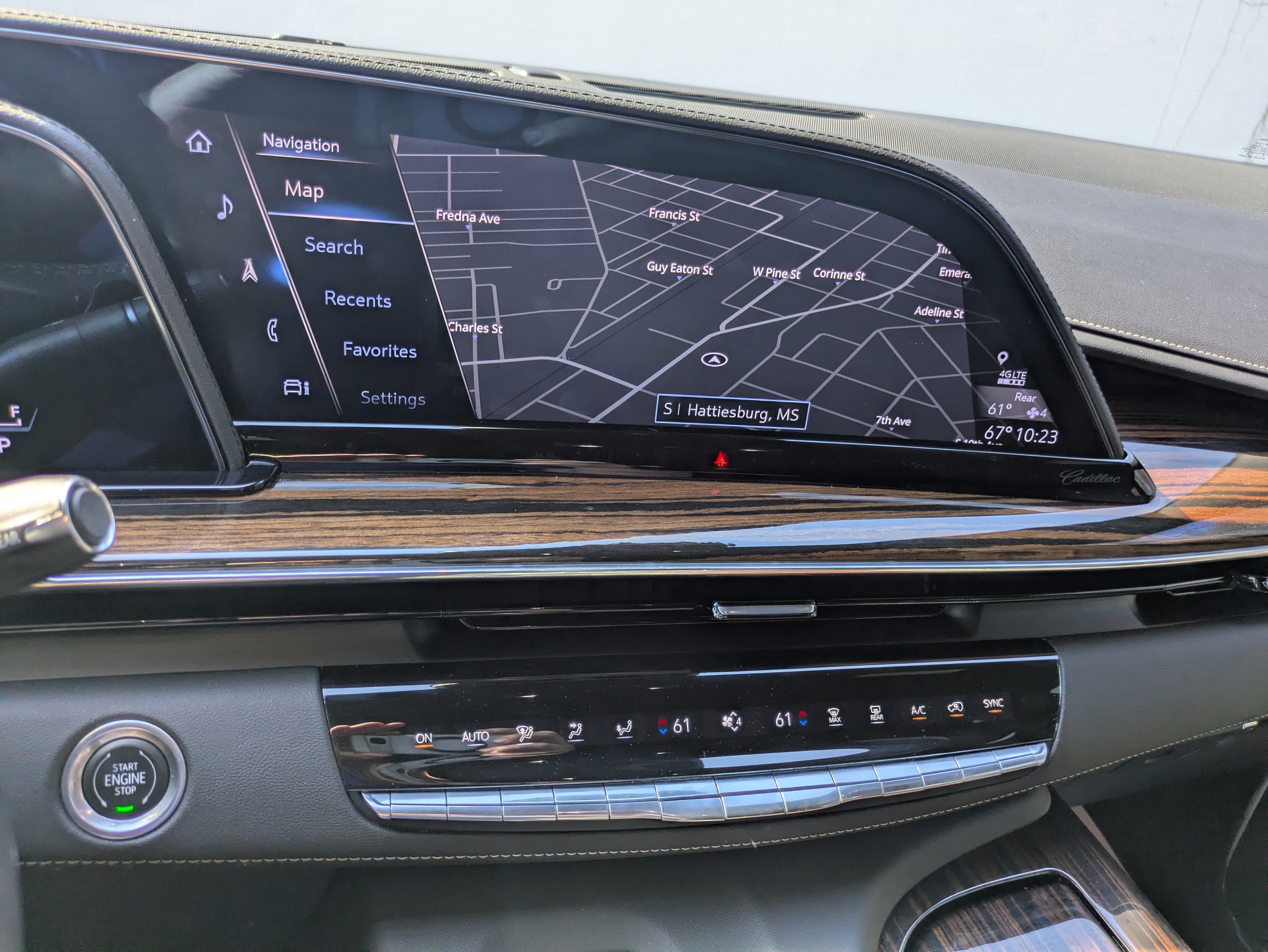 2023 Cadillac Escalade ESV Luxury