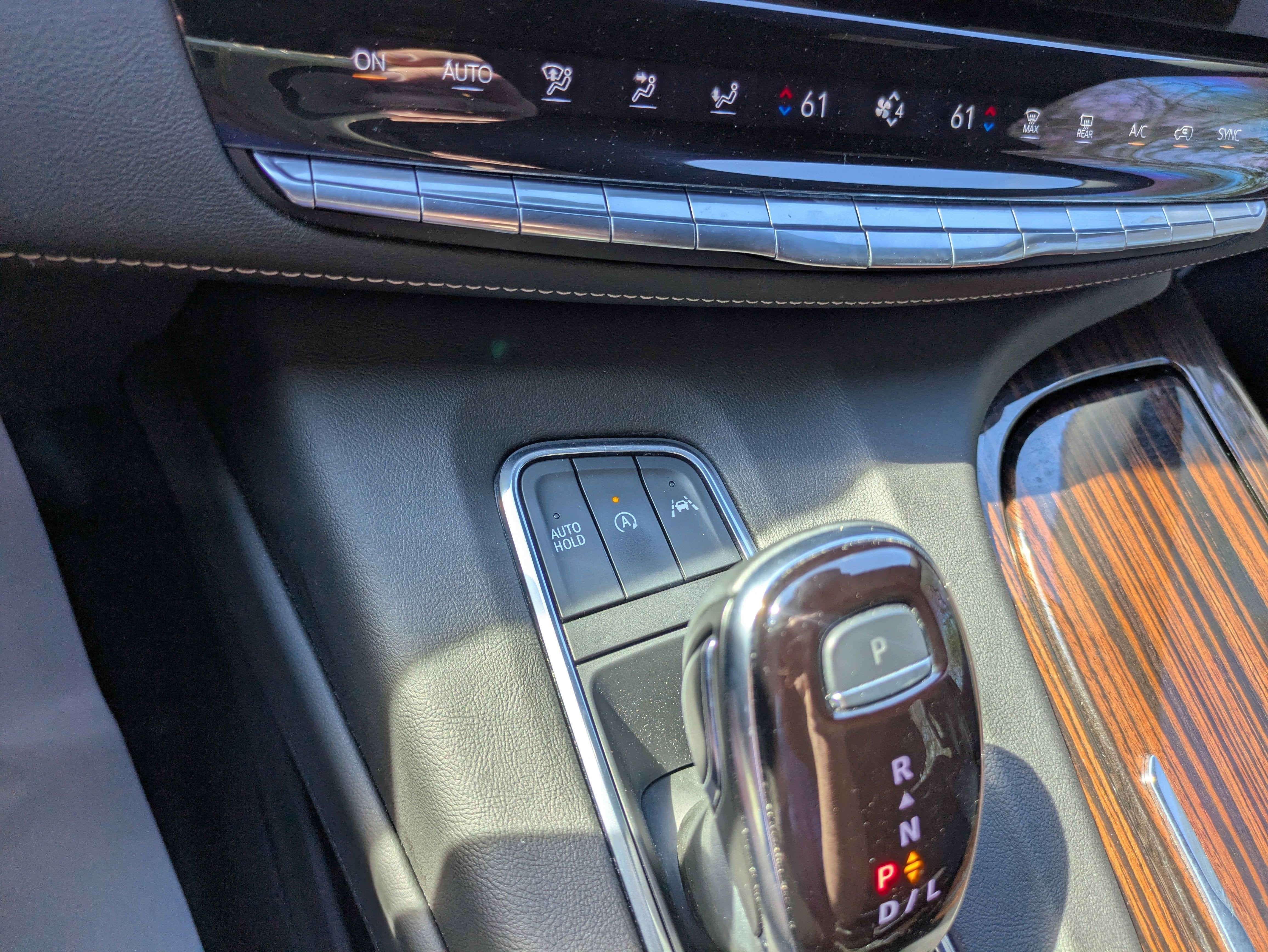 2023 Cadillac Escalade ESV Luxury