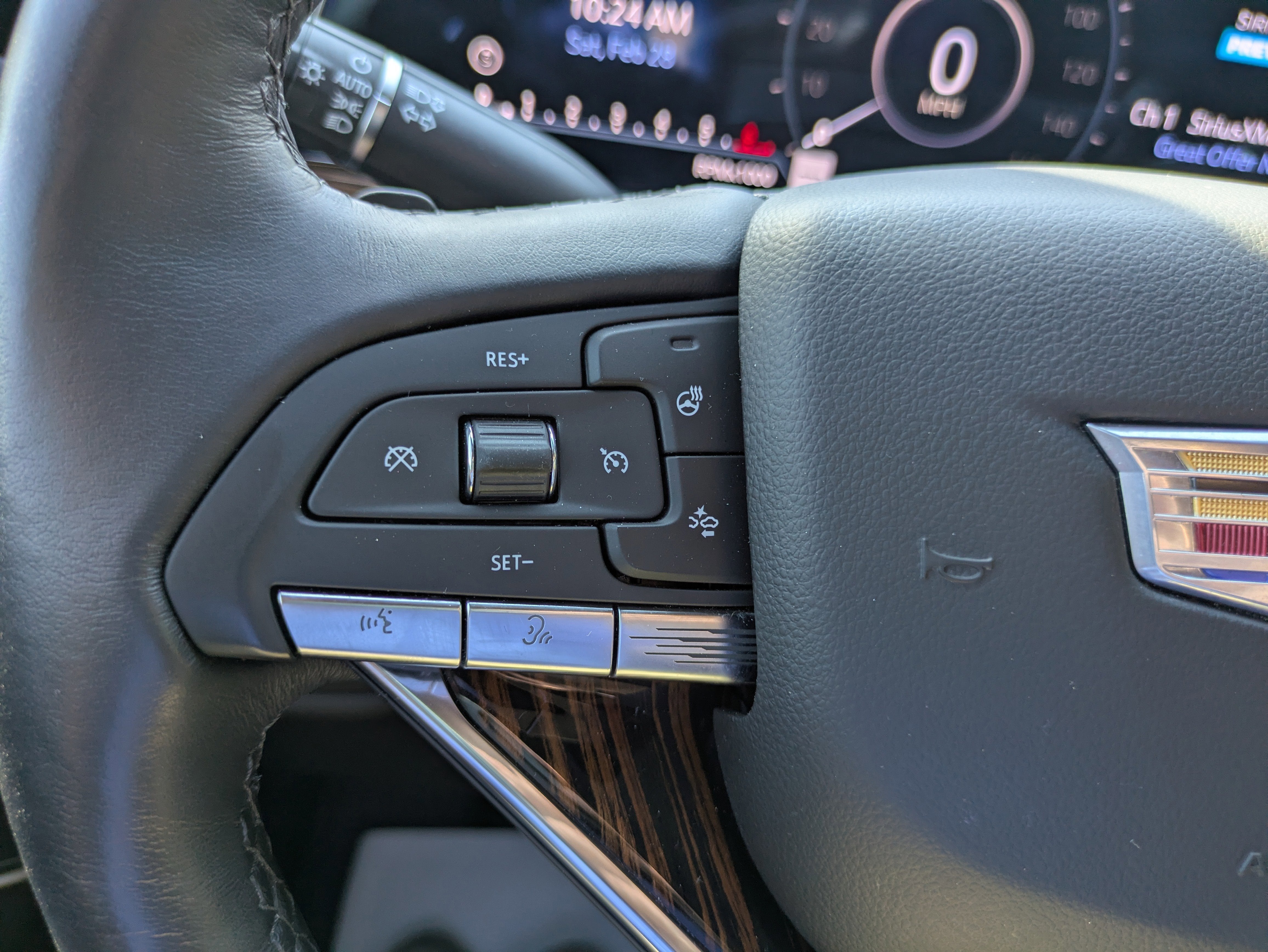 2023 Cadillac Escalade ESV Luxury