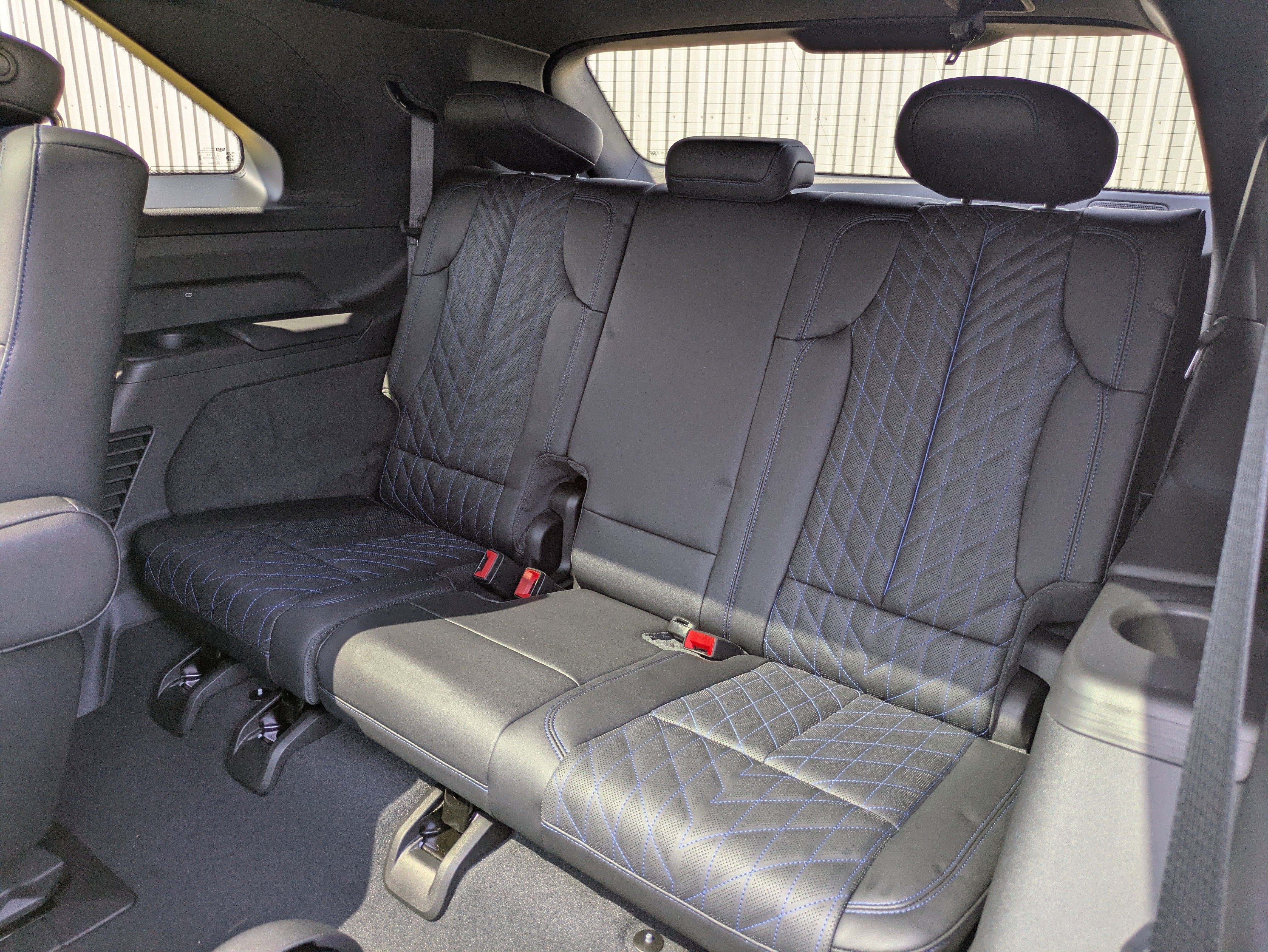 2025 Cadillac ESCALADE IQ Sport 1