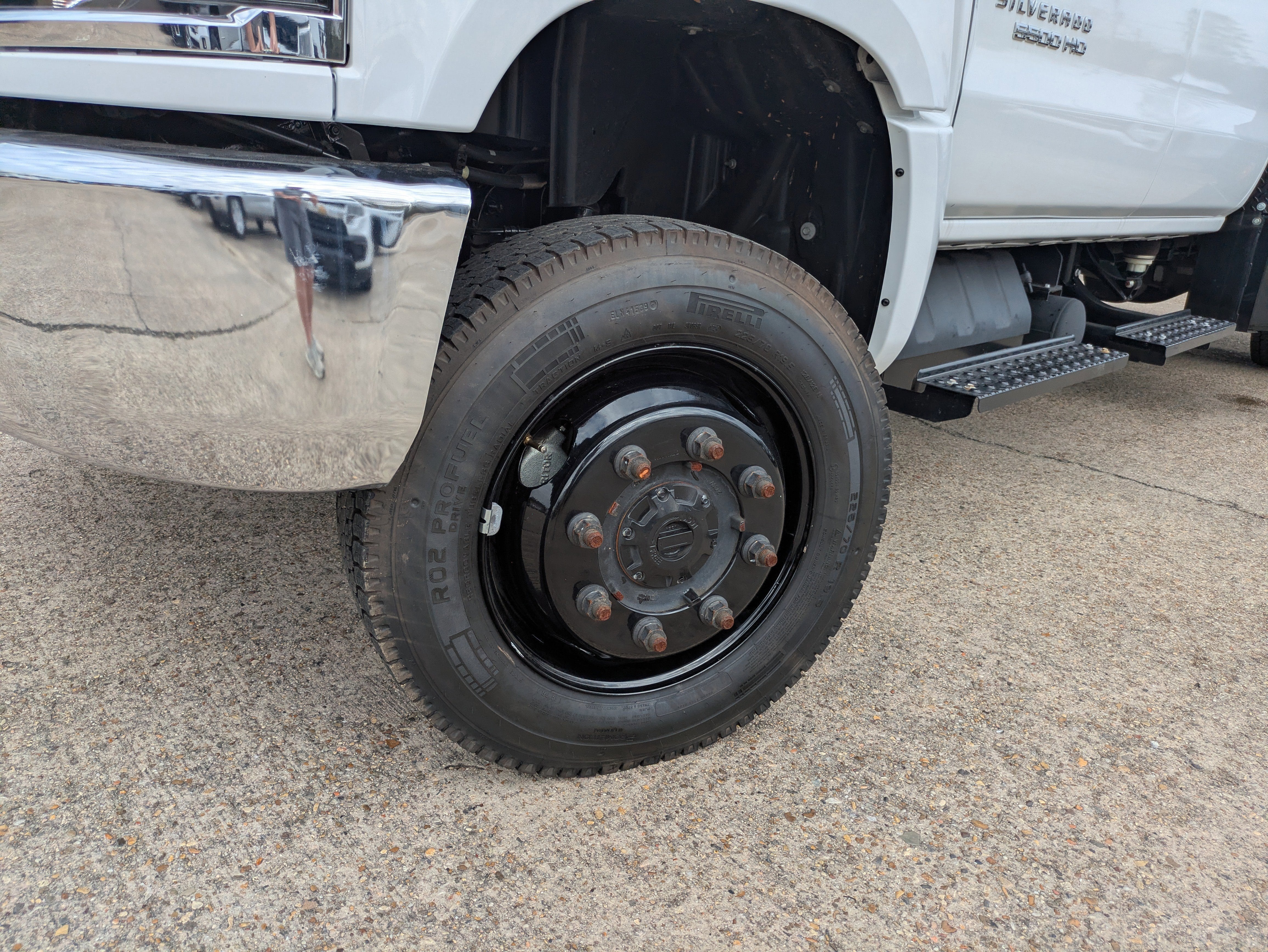 2024 Chevrolet Silverado 5500 HD Work Truck