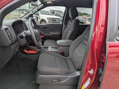 2024 Nissan Frontier Crew Cab PRO-X 4x2