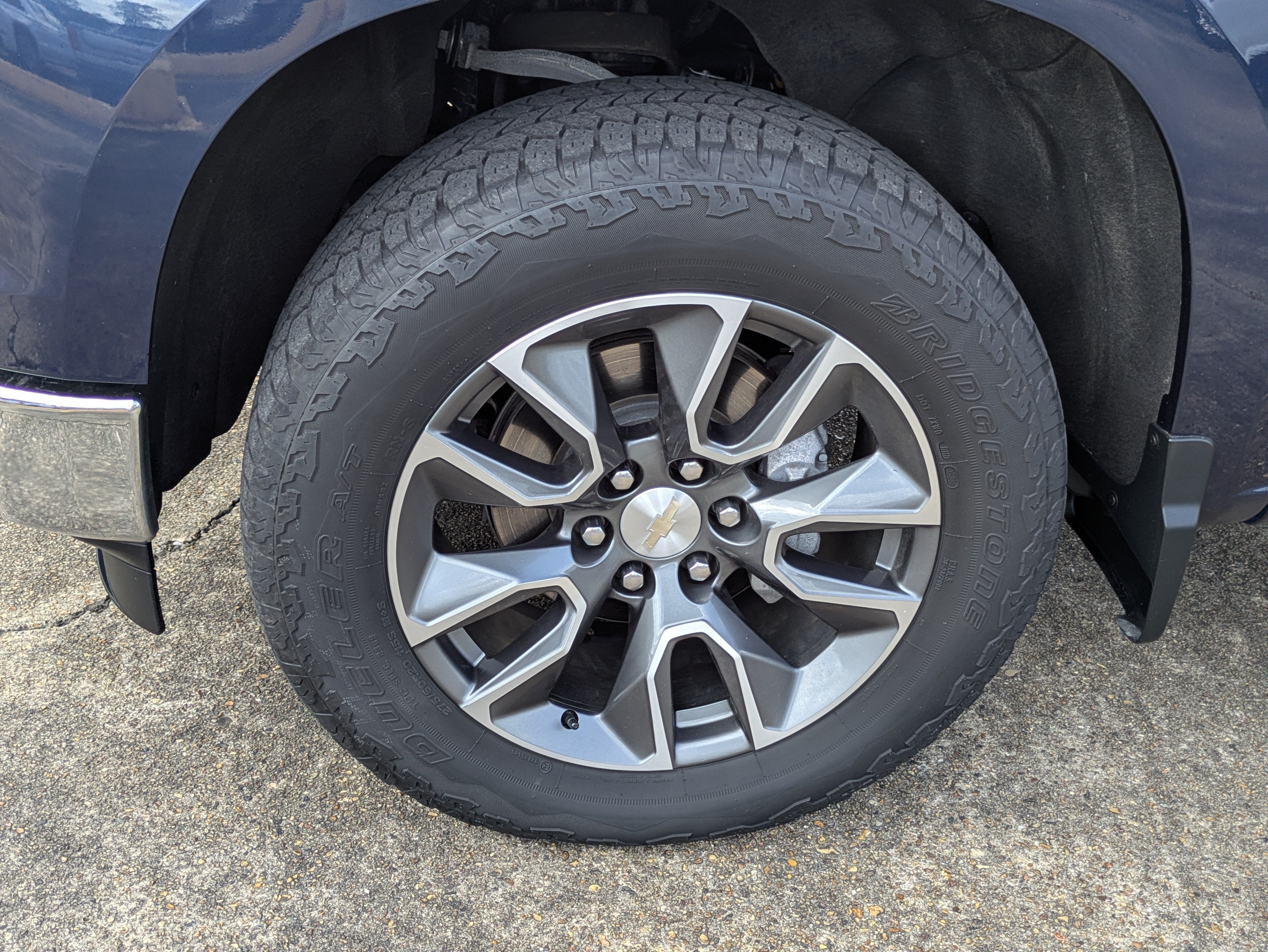 2023 Chevrolet Silverado 1500 LT (2FL)