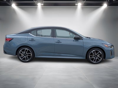 2024 Nissan Sentra SR Xtronic CVT