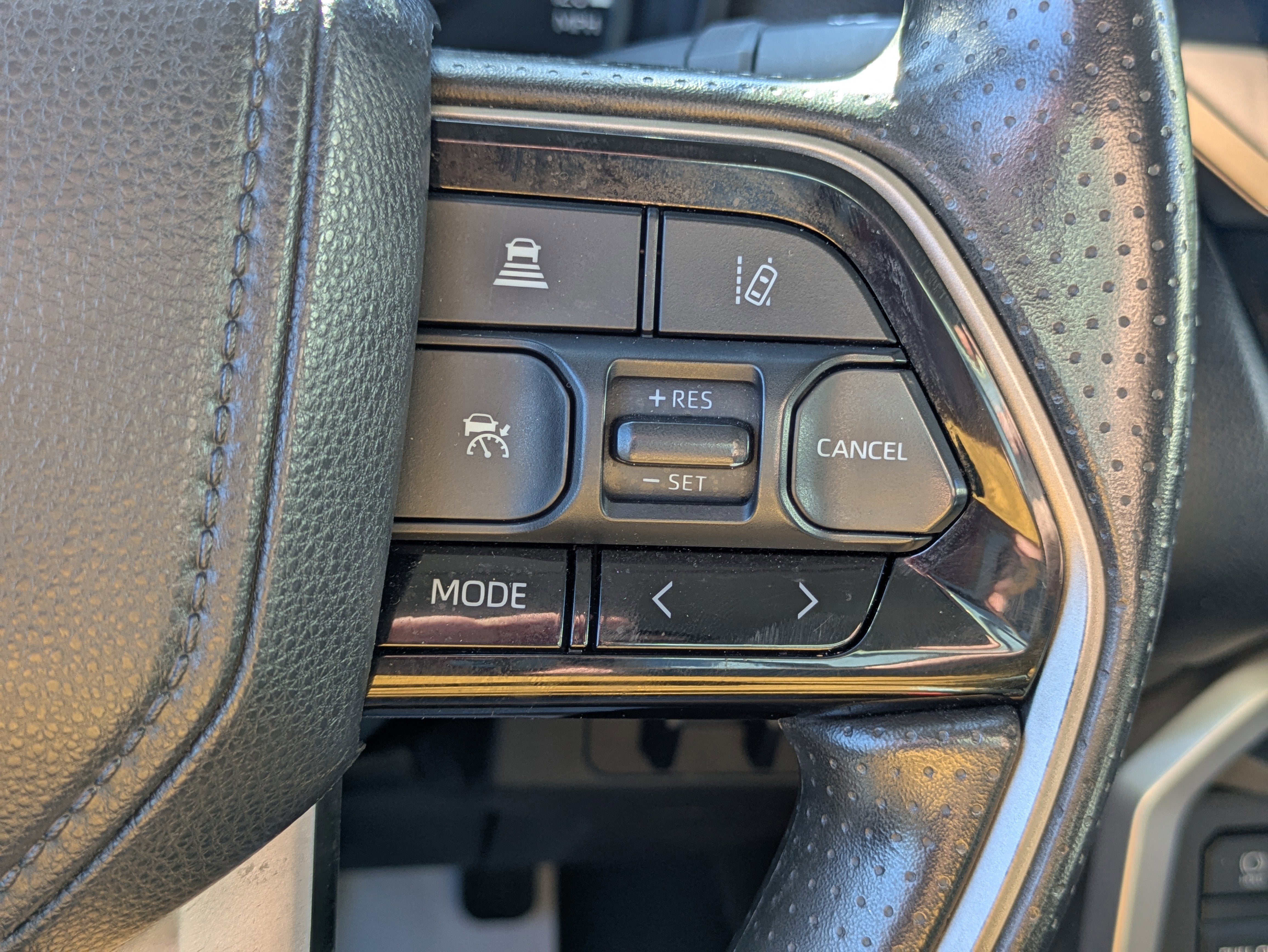 2023 Toyota Tundra 4WD SR5